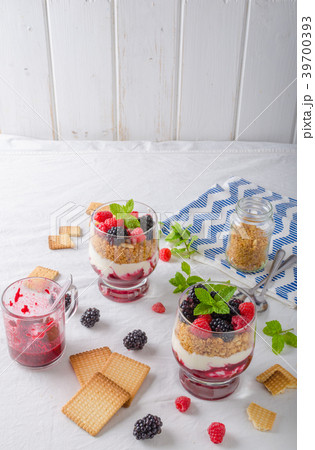 Inverted cheesecake in glass Inverted cheesecake in glass 39700393