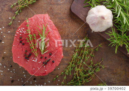 Beef meat raw Beef meat raw 39700402