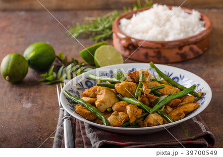 Stir fry chicken 39700549