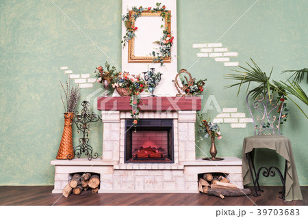 Wall with decorative fireplace 39703683