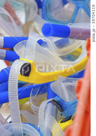 Background of colored masks and diving tubes 39704119