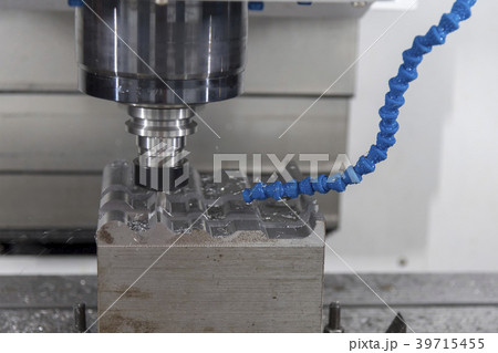 The CNC milling machine  39715455