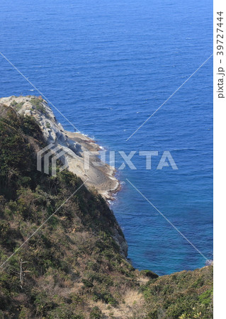 島根半島 東の最先端から日本海を見下ろす 39727444