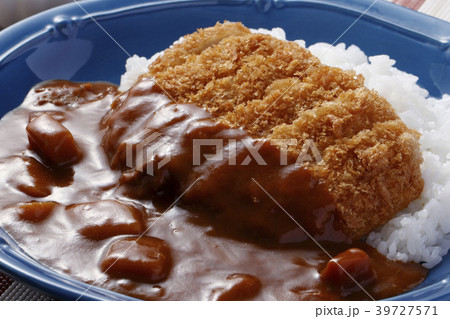 カツカレー 39727571