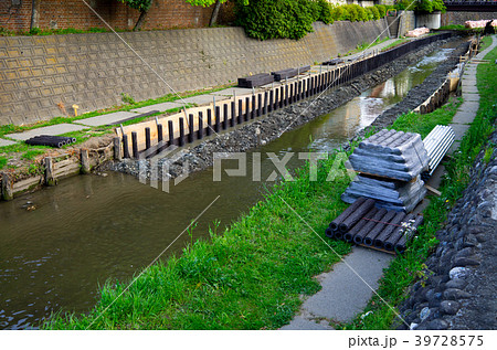 木柵護岸工事　新河岸川 川越市高沢橋付近 2018.04　c 39728575