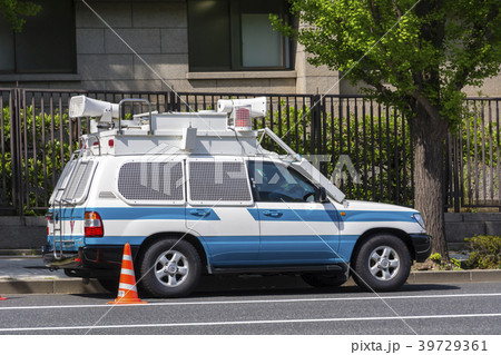 国会議事堂の警備車両の写真素材