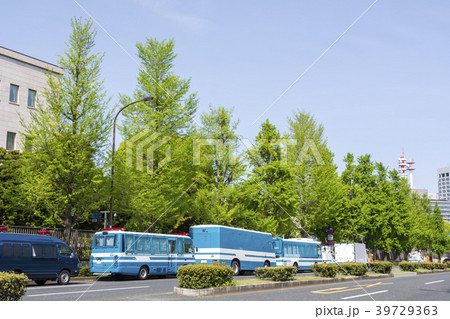 国会議事堂の警備車両の写真素材