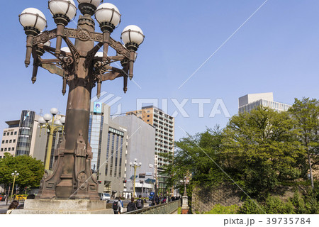 東京四ツ谷駅前　四谷見附橋 39735784