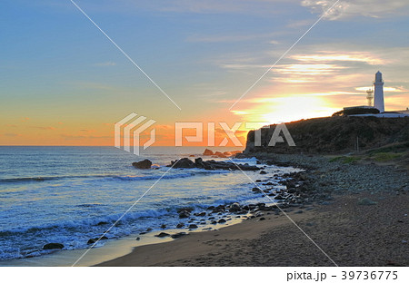 犬吠埼燈台の初日の出 39736775