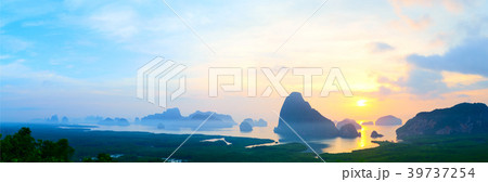 Panorama of Samed Nangshe viewpoint at sunrise 39737254