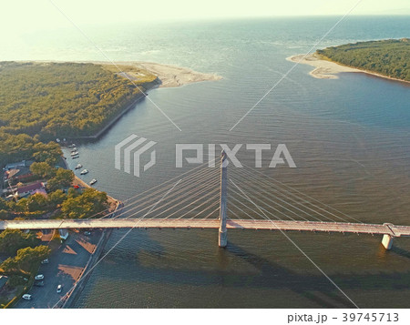 サンセットブリッジの空撮 39745713