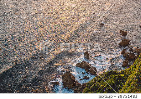 Ocean with waves and rocky cliff in Uluwatu, Bali Ocean with waves and rocky cliff in Uluwatu, Bali 39751483
