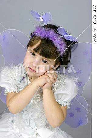 girl wearing fairy costume 39754253