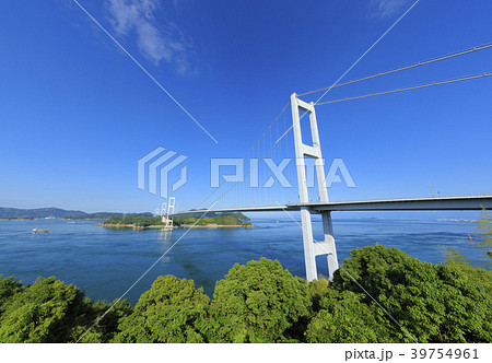 来島海峡大橋( 来島海峡展望館前から ) 来島海峡大橋( 来島海峡展望館前から ) 39754961