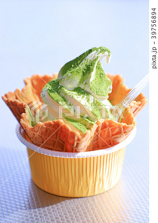 おいしい抹茶ソフトクリーム おいしい抹茶ソフトクリーム 39756894