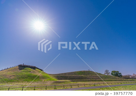 古代遺跡 埼玉さきたま古墳群[前方後円墳] 39757770