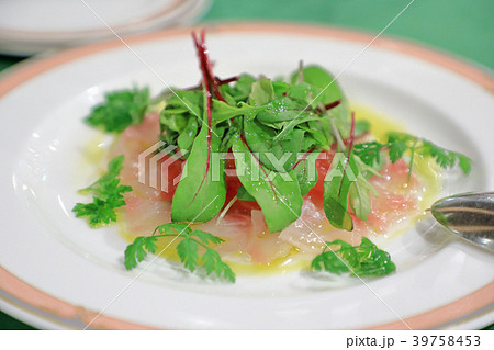 おいしいシマアジのカルパッチョ 39758453