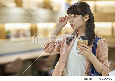 ビジネス 女性 ビジネス 女性 39762255