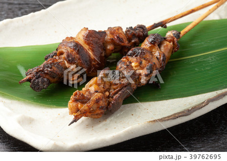 うなぎの肝の串焼き うなぎの肝の串焼き 39762695