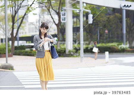 ビジネス　女性 39763485