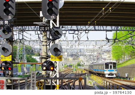 信号機と小田急線 信号機と小田急線 39764130