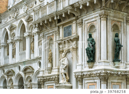 Doge`s Palace or Palazzo Ducale, Venice, Italy 39768258
