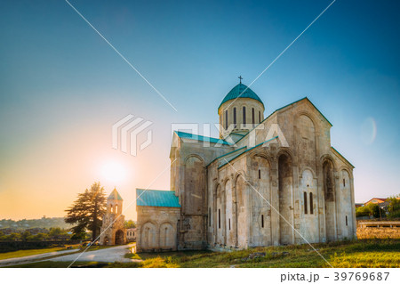 Kutaisi, Georgia. Old Walls Of Bagrati Cathedral 39769687