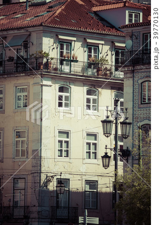 Typical building the center of Lisbon, Portugal Typical building the center of Lisbon, Portugal 39770130