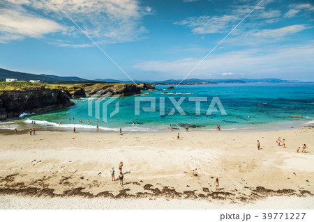 Rocks at Atlantic coast in sunny day. Spain 39771227