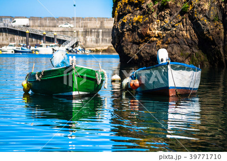 Boats in the fishing port from Cudillero, Asturias Boats in the fishing port from Cudillero, Asturias 39771710