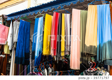 Old Medina souk Fez, artisan shop of colorful Old Medina souk Fez, artisan shop of colorful 39771797