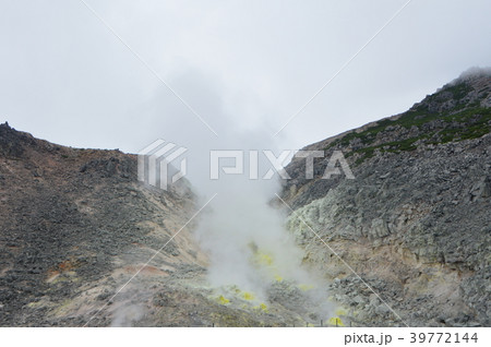 硫黄山(アトサヌプリ)（北海道川上郡弟子屈町） 39772144