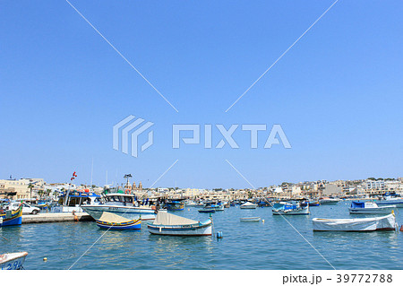 マルタ島　マルサシュロック 39772788