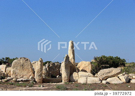 マルタ共和国　ハジャーイム神殿 39772972