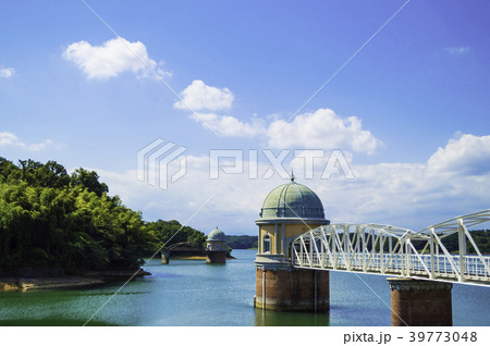 多摩湖の取水塔 39773048