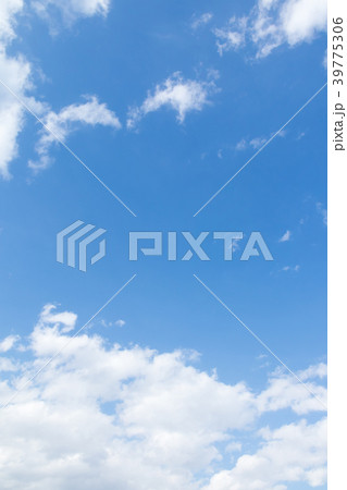空　雲　青い空　白い雲　合成用背景素材　写真素材 39775306
