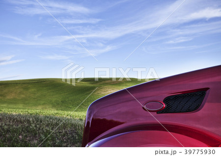 Close up view of the nose of a  commercial truck. 39775930
