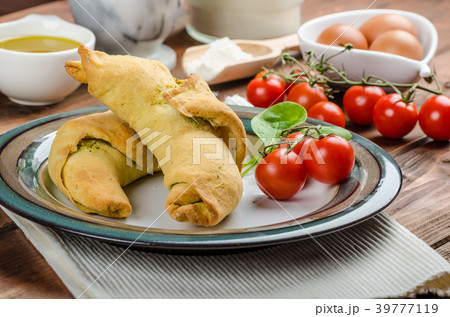 Home calzone rolls Home calzone rolls 39777119