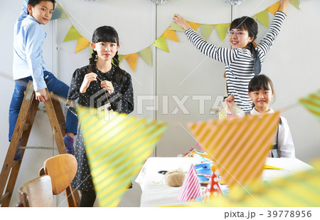 バースデイパーティー　準備 39778956