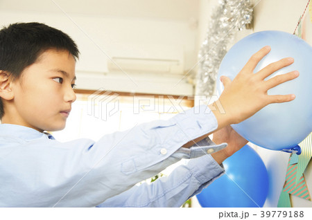 パーティー 準備 飾り付け パーティー 準備 飾り付け 39779188