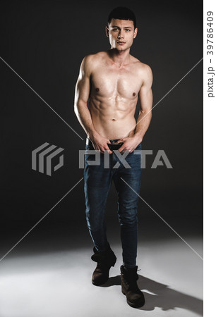 Sure male stripped to waist Sure male stripped to waist 39786409