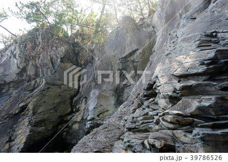 城ヶ崎海岸の岩壁の写真素材