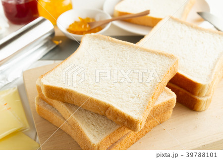 食パン　まな板　角型食パン　ジャム　主食 39788101