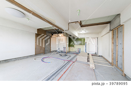 マンション・スケルトンリフォーム・実例素材・解体済み・給排水工事 マンション・スケルトンリフォーム・実例素材・解体済み・給排水工事 39789095