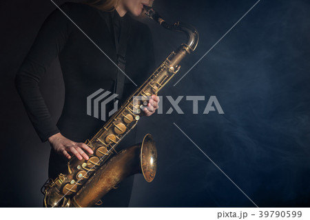 Saxophone Saxophone 39790599