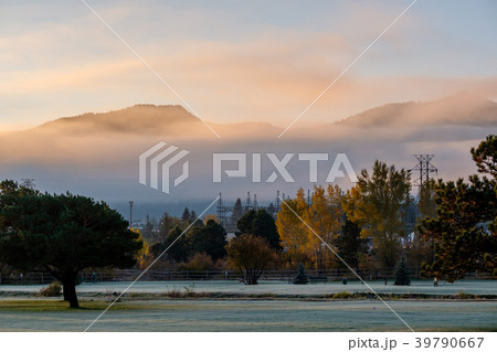 Sunrise foggy landscape in Colorado, USA 39790667