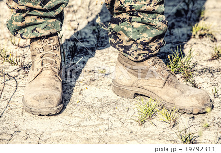 Combat boots in the desert 39792311