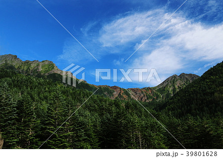 赤岳鉱泉からの八ヶ岳 赤岳 赤岳鉱泉からの八ヶ岳 赤岳 39801628
