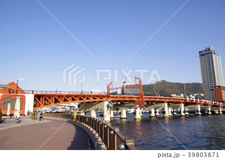観光用に開閉する影島大橋 観光用に開閉する影島大橋 39803871