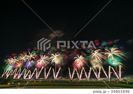 長岡花火フェニックスの写真素材